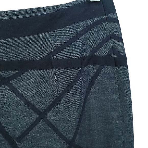 Akris Blue Mini Skirt with Abstract Design - Picture 5 of 10